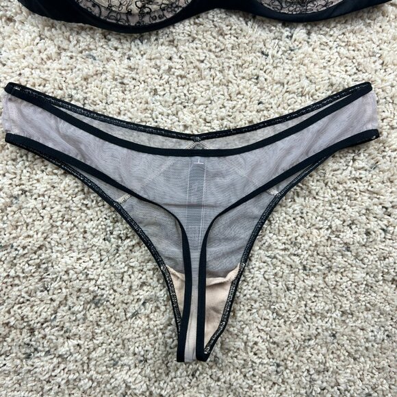 Victoria's Secret VERY SEXY Lace Unlined Demi Bra Set With Panties Valentines - Picture 8 of 12